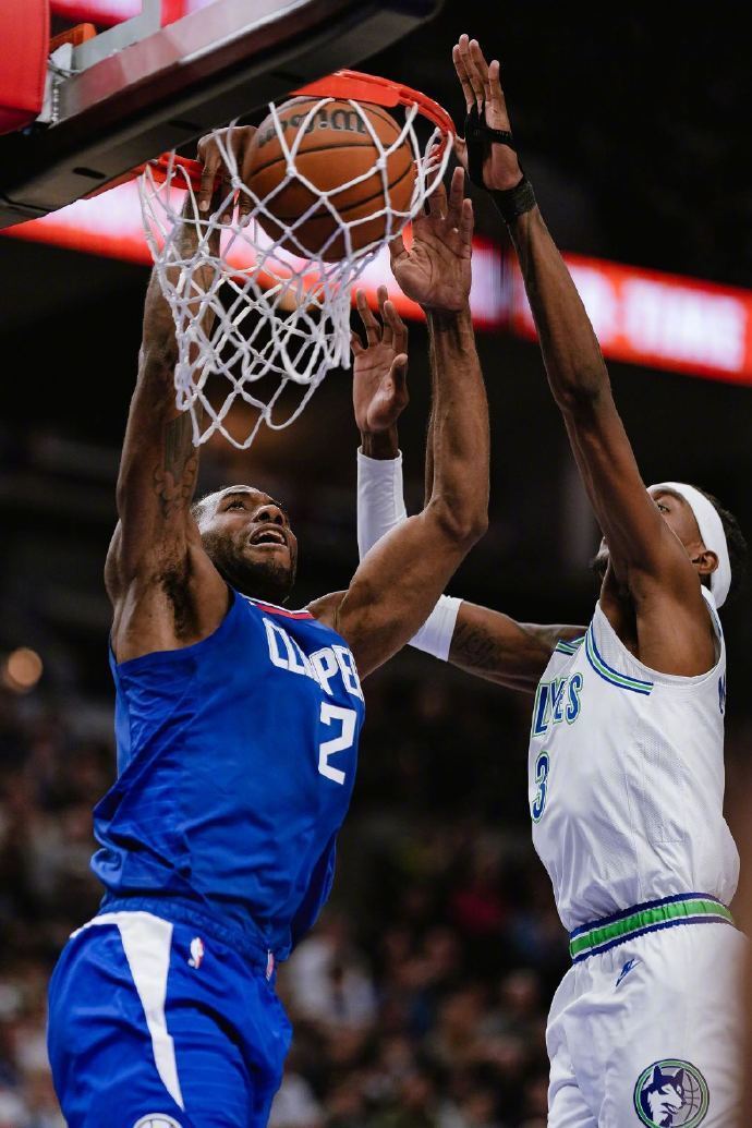  戈贝尔两双加血帽森林狼主场力克快船