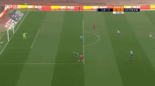  比勒菲尔德顽强逼平强敌，保级曙光重现赛场