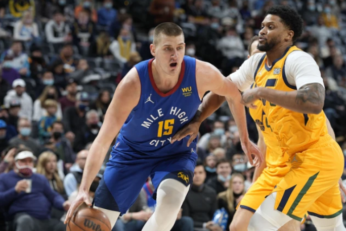  卡椒组合合砍六十五分，快船加时鏖战憾负掘金遭三连败